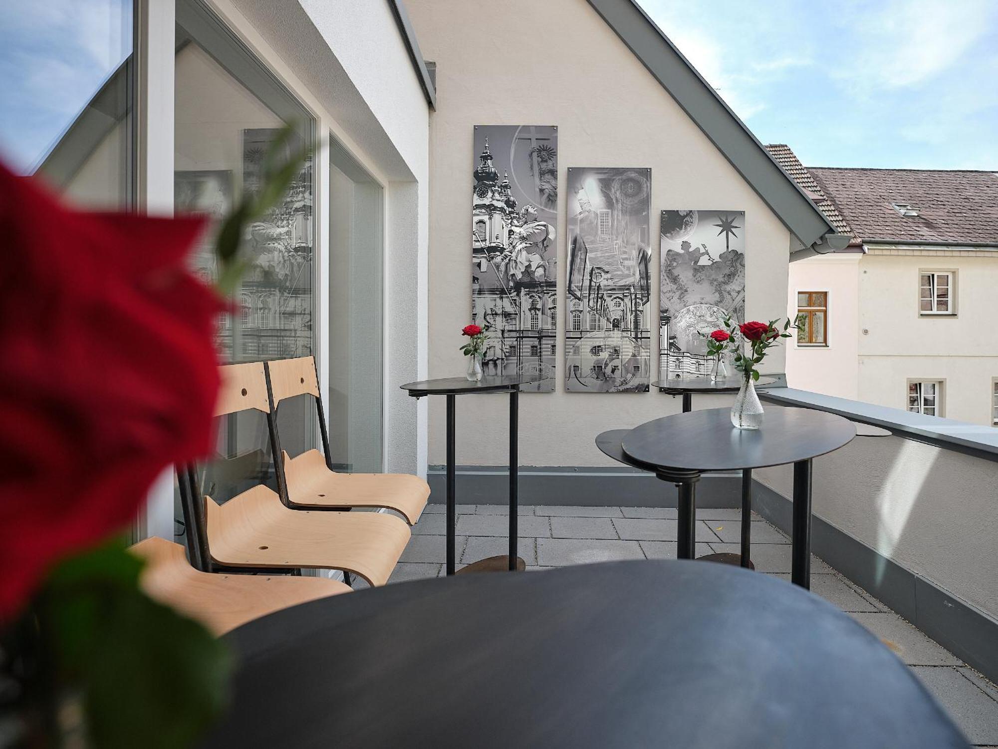Haus Fuenf Mit 2 Apartments Und Studio-Loft Mit Terrasse Melk Exterior foto